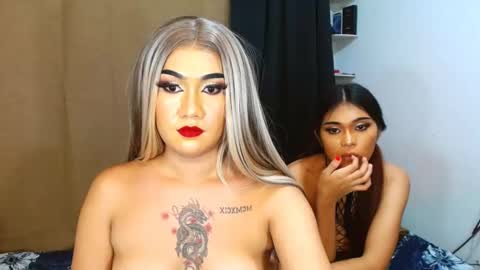 prettyiziets online show from 02/11/25, 02:25