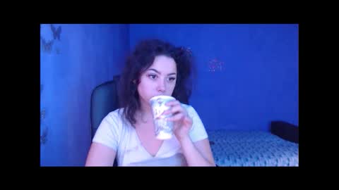 prettyjulliette online show from 01/23/25, 10:43