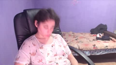 prettyjulliette online show from 01/24/25, 06:46