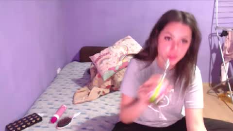 prettyjulliette online show from 02/28/25, 04:31