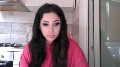 prettyjulliette online show from 05/22/26, 11:38