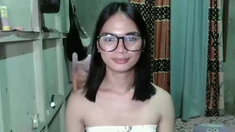 prettykhelcy online show from 04/12/26, 11:48