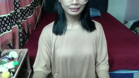 prettykhelcy online show from 05/20/26, 01:23