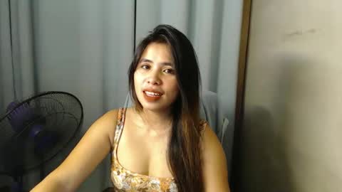 Snapshot of prettylicious_girl chatting on 01/10/26, 04:03 precious online show from 01/10/26, 04:03