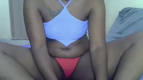 LILIAN online show from 03/17/26, 08:28