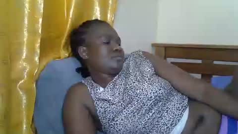 Snapshot of prettyliz30 chatting on 06/03/26, 11:13 LILIAN online show from 06/03/26, 11:13