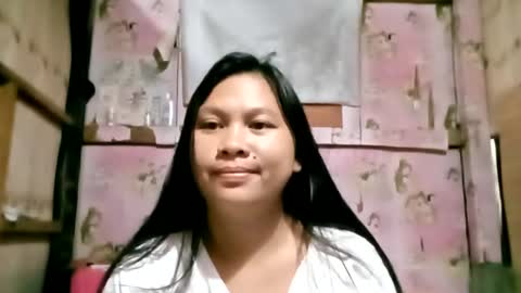Snapshot of prettyneca5991 chatting on 04/22/26, 10:22 prettyneca5991 online show from 04/22/26, 10:22
