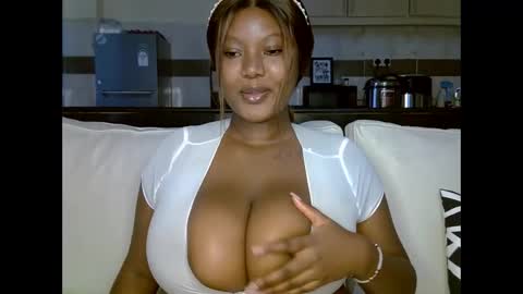 pearl online show from 02/09/25, 10:09