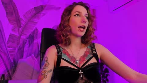 Mila -NONUDE MODEL online show from 01/20/25, 10:29