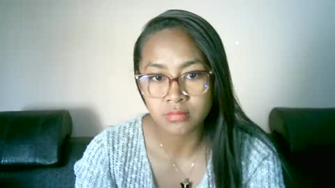 Snapshot of prettysexy3601 chatting on 06/18/26, 06:13 prettysexy3601 online show from 06/18/26, 06:13