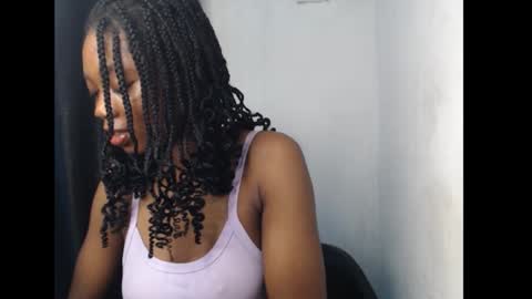 Snapshot of prettysexy6 chatting on 02/14/26, 09:33 prettysexy6 online show from 02/14/26, 09:33