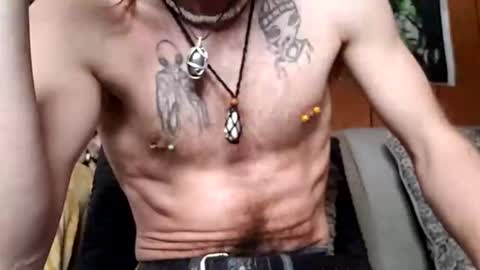 prettysolidd7 online show from 01/13/25, 02:42