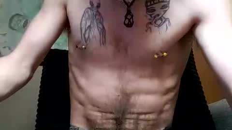 prettysolidd7 online show from 02/15/25, 06:02