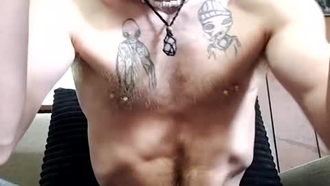 prettysolidd7 online show from 02/15/25, 05:07