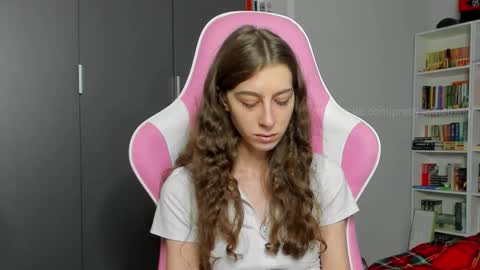 Sophie  next stream will be at Monday  i will wait you guys  online show from 10/03/25, 05:10