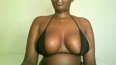 prettyvishy online show from 03/28/26, 06:18