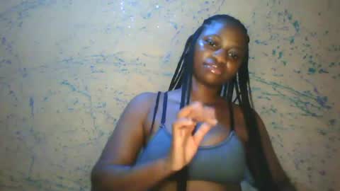 Snapshot of prettyxxpac chatting on 06/19/26, 01:32 prettyxxpac online show from 06/19/26, 01:32
