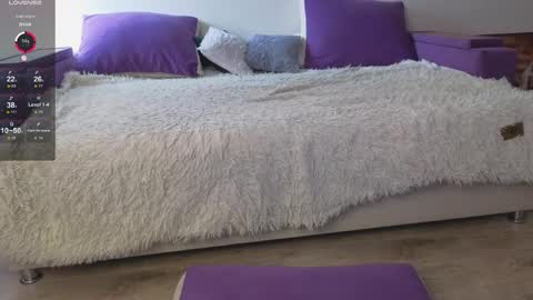 Kitty online show from 04/13/26, 02:17