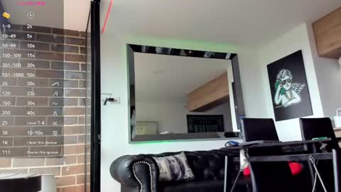 Snapshot of pretur_crubaa chatting on 08/04/26, 12:30 PRETUR online show from 08/04/26, 12:30