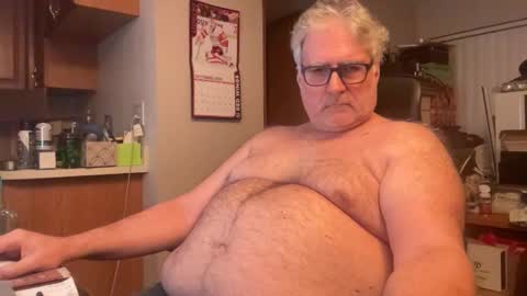 Snapshot of priapisman chatting on 10/27/25, 08:51 Priapisman online show from 10/27/25, 08:51