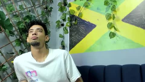 prince_arthur77 online show from 10/05/25, 12:36