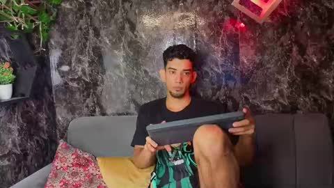 prince_arthur77 online show from 02/28/26, 01:23