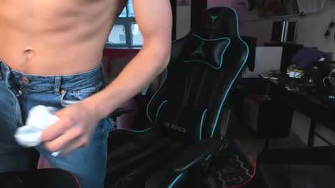 prince online show from 12/01/25, 11:26