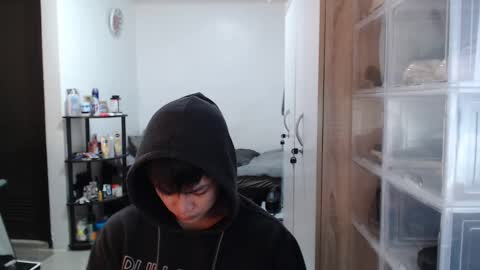 Snapshot of princeadrianx chatting on 01/29/25, 07:25 Prince Adrian online show from 01/29/25, 07:25