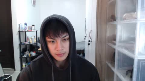 Snapshot of princeadrianx chatting on 01/29/25, 02:42 Prince Adrian online show from 01/29/25, 02:42