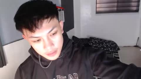 Snapshot of princeadrianx chatting on 09/30/25, 06:18 Prince Adrian online show from 09/30/25, 06:18