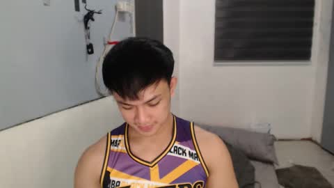 Snapshot of princeadrianx chatting on 11/03/25, 06:20 Prince Adrian online show from 11/03/25, 06:20