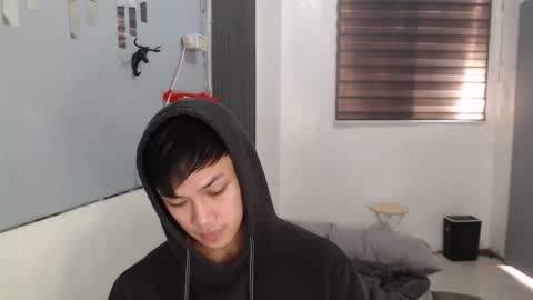 Snapshot of princeadrianx chatting on 11/15/25, 08:00 Prince Adrian online show from 11/15/25, 08:00