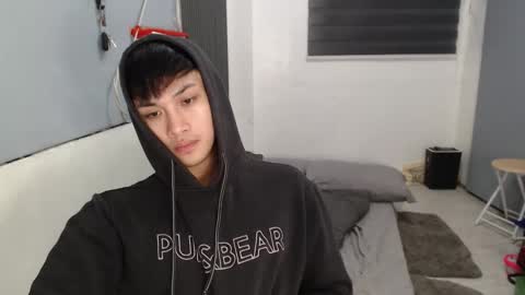 Snapshot of princeadrianx chatting on 11/20/25, 06:18 Prince Adrian online show from 11/20/25, 06:18