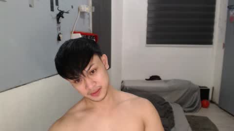 Snapshot of princeadrianx chatting on 01/05/26, 06:33 Prince Adrian online show from 01/05/26, 06:33