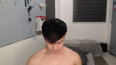 Snapshot of princeadrianx chatting on 01/06/26, 07:06 Prince Adrian online show from 01/06/26, 07:06