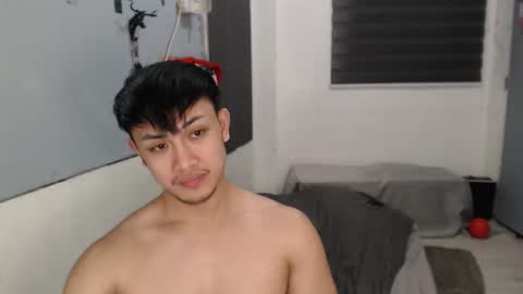 Snapshot of princeadrianx chatting on 01/11/26, 04:23 Prince Adrian online show from 01/11/26, 04:23