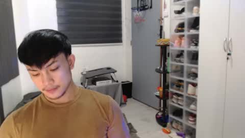 Snapshot of princeadrianx chatting on 01/15/26, 09:36 Prince Adrian online show from 01/15/26, 09:36