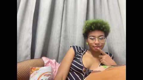 Noah online show from 09/12/25, 02:55