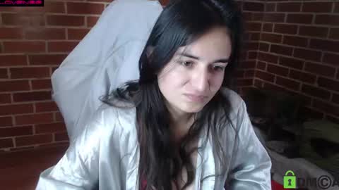 Snapshot of princesa_leia_zathur chatting on 06/17/26, 12:29 Leia online show from 06/17/26, 12:29