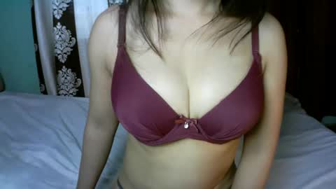   princess   online show from 11/12/25, 06:14