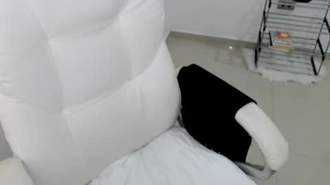 valery dollx online show from 03/01/25, 10:42