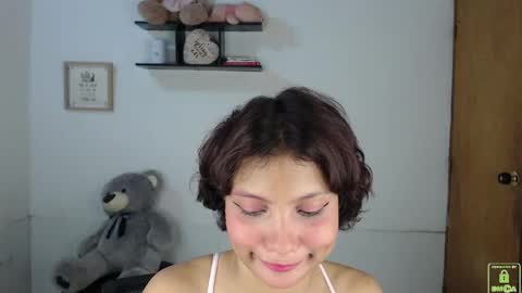 Snapshot of princess_an chatting on 10/23/25, 06:50 An online show from 10/23/25, 06:50