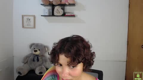 Snapshot of princess_an chatting on 10/28/25, 07:05 An online show from 10/28/25, 07:05