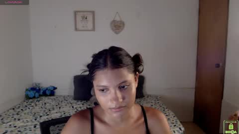 Snapshot of princess_an chatting on 05/20/26, 08:59 An online show from 05/20/26, 08:59