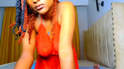 Snapshot of princess_astrah chatting on 06/23/26, 02:42 ASTRAH online show from 06/23/26, 02:42