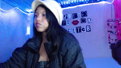  Elia  online show from 11/11/25, 10:21