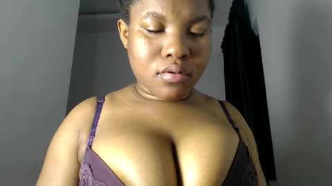 Snapshot of princess_karinaa chatting on 05/18/26, 04:51 Karina online show from 05/18/26, 04:51