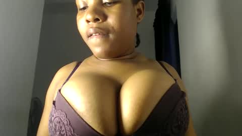 Snapshot of princess_karinaa chatting on 05/25/26, 05:24 Karina online show from 05/25/26, 05:24