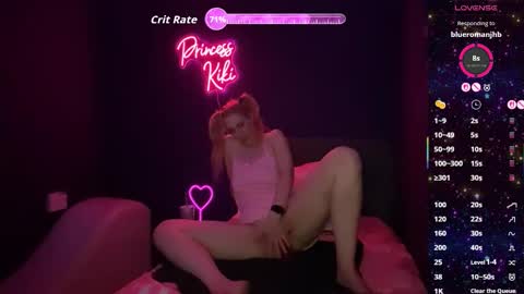 Kiki online show from 02/06/26, 08:56