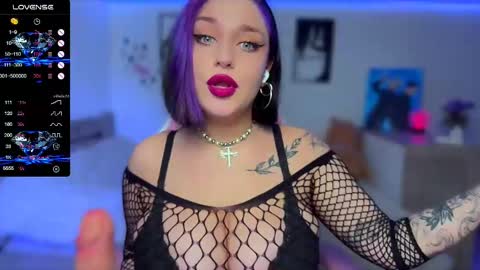 Lina online show from 02/18/25, 08:47